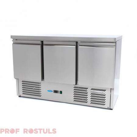 Refrigerated counter with 3 doors SAL903